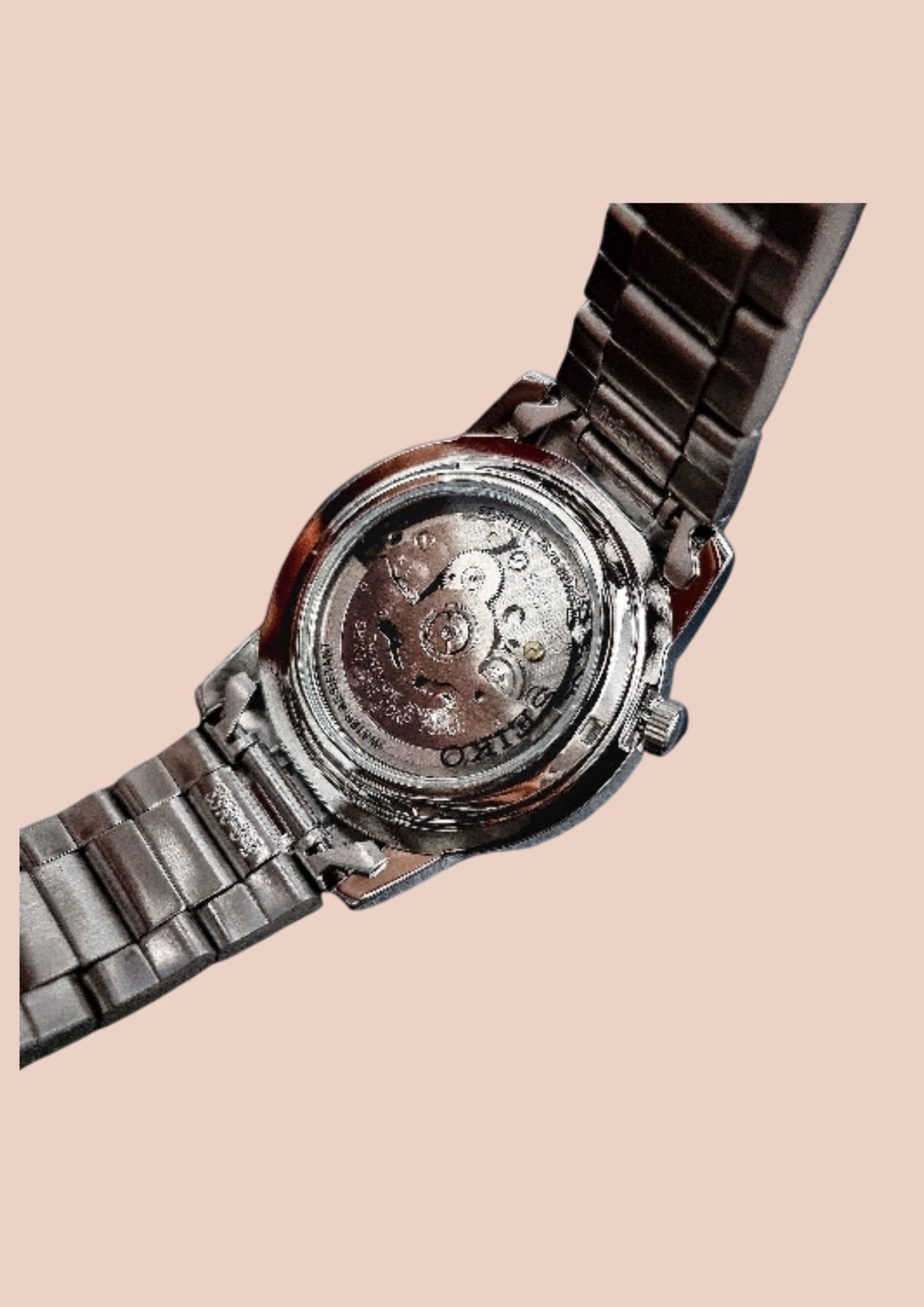 Seiko Dark Blue Dial with White Minute Hands